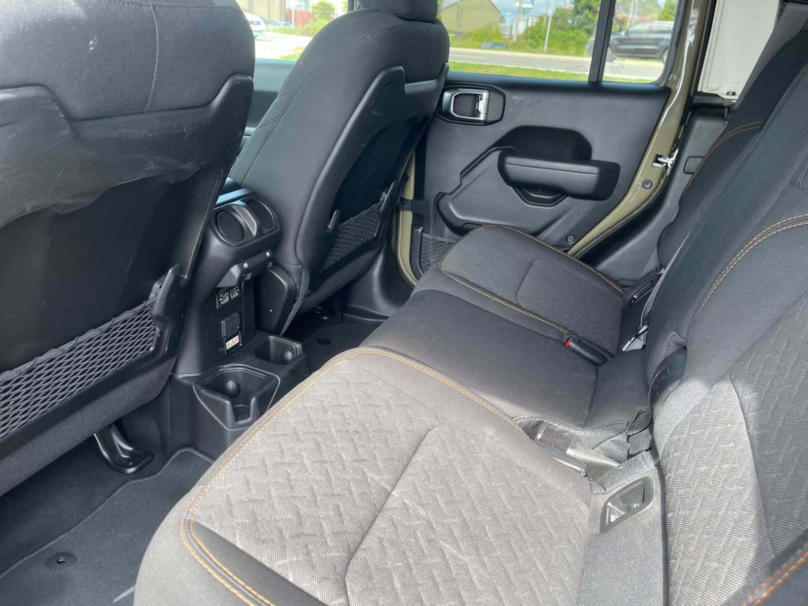 Used 2026  Jeep Mojave image 13