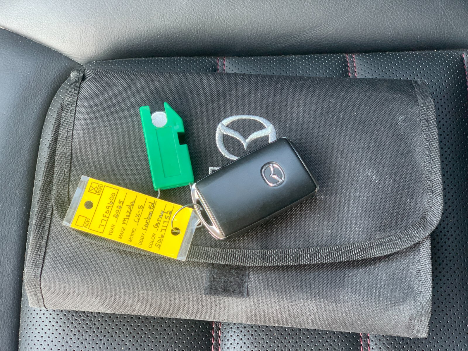 Used 2025 Gray Mazda 2.5 S Carbon Edition image 10