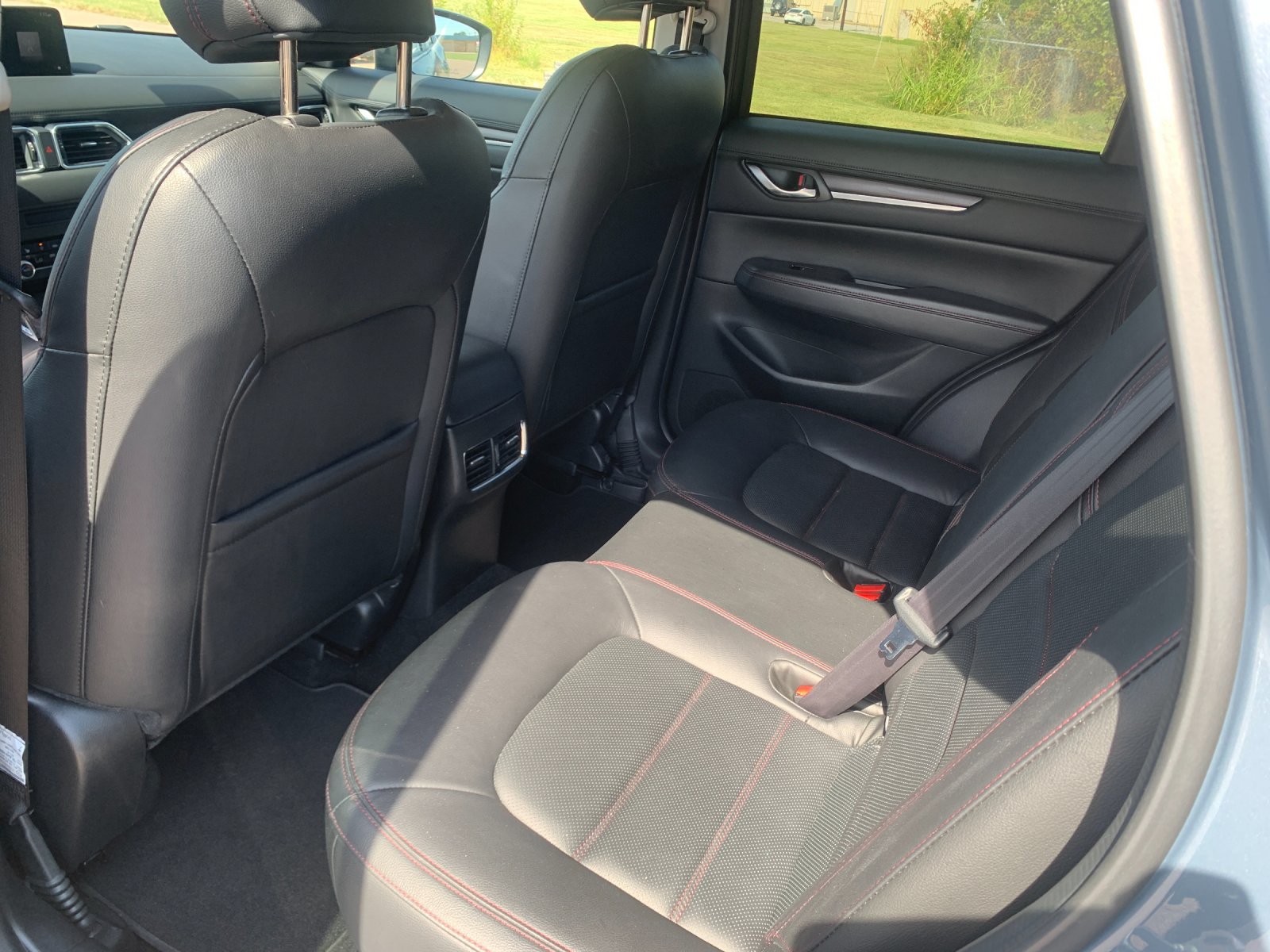 Used 2025 Gray Mazda 2.5 S Carbon Edition image 15