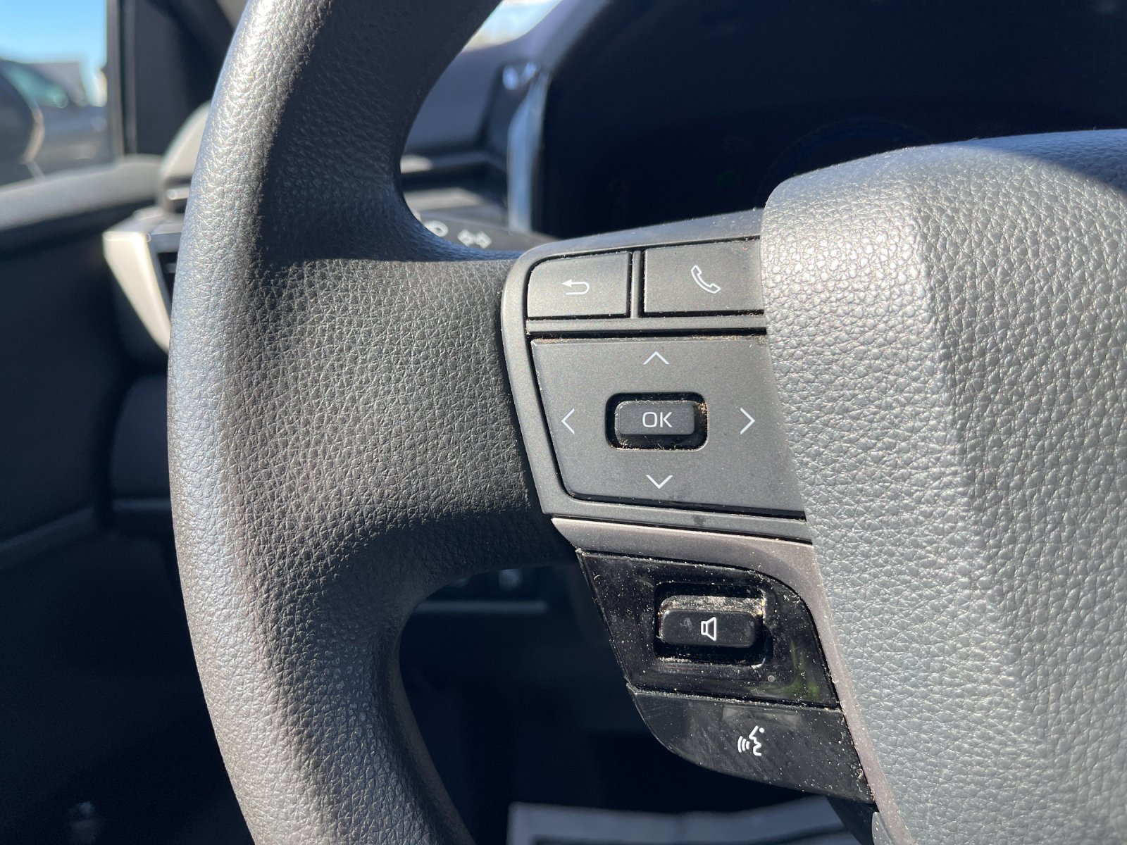 Used 2025 Black Toyota LE image 26