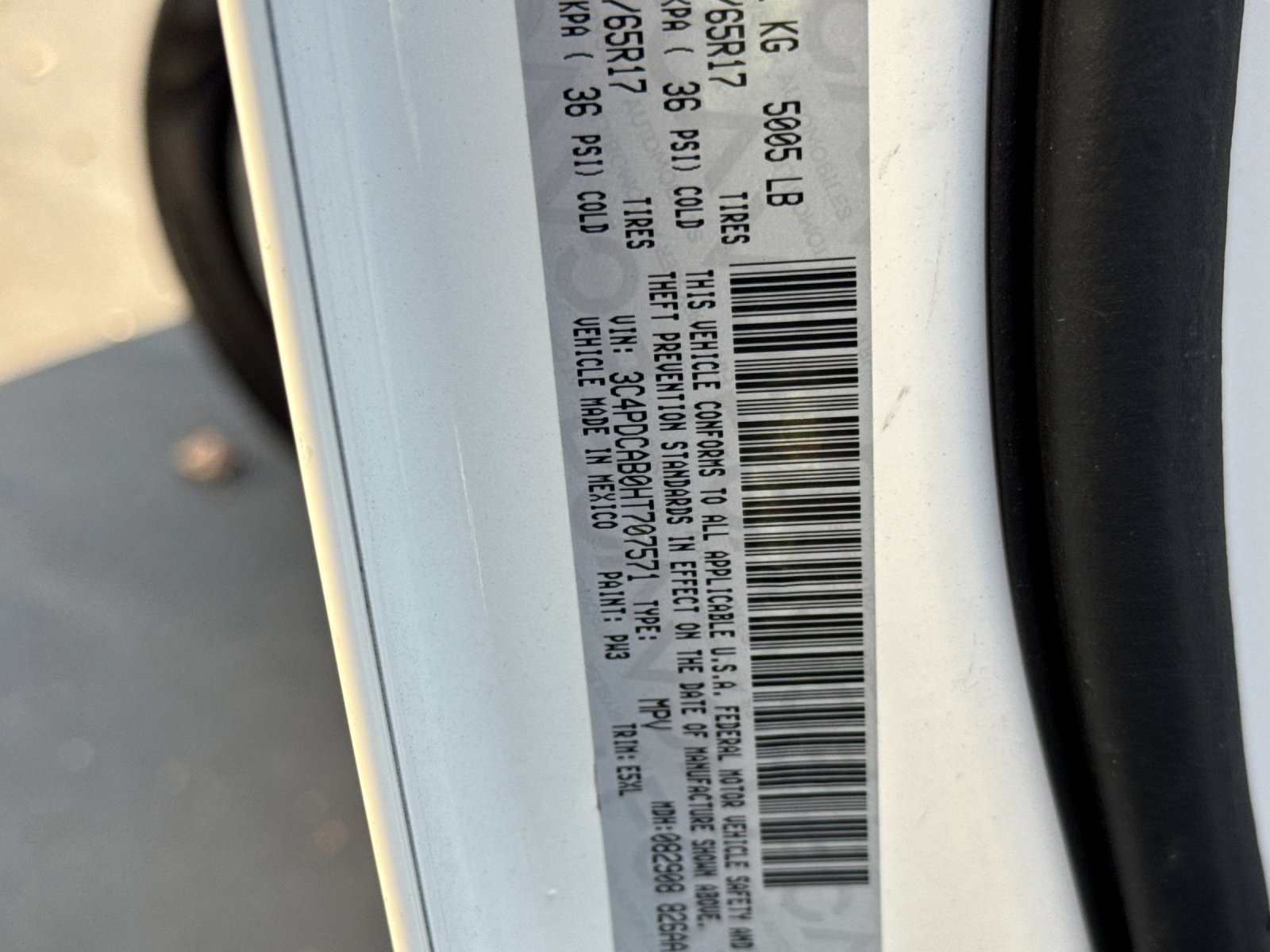 Used 2017 White Dodge SE image 26