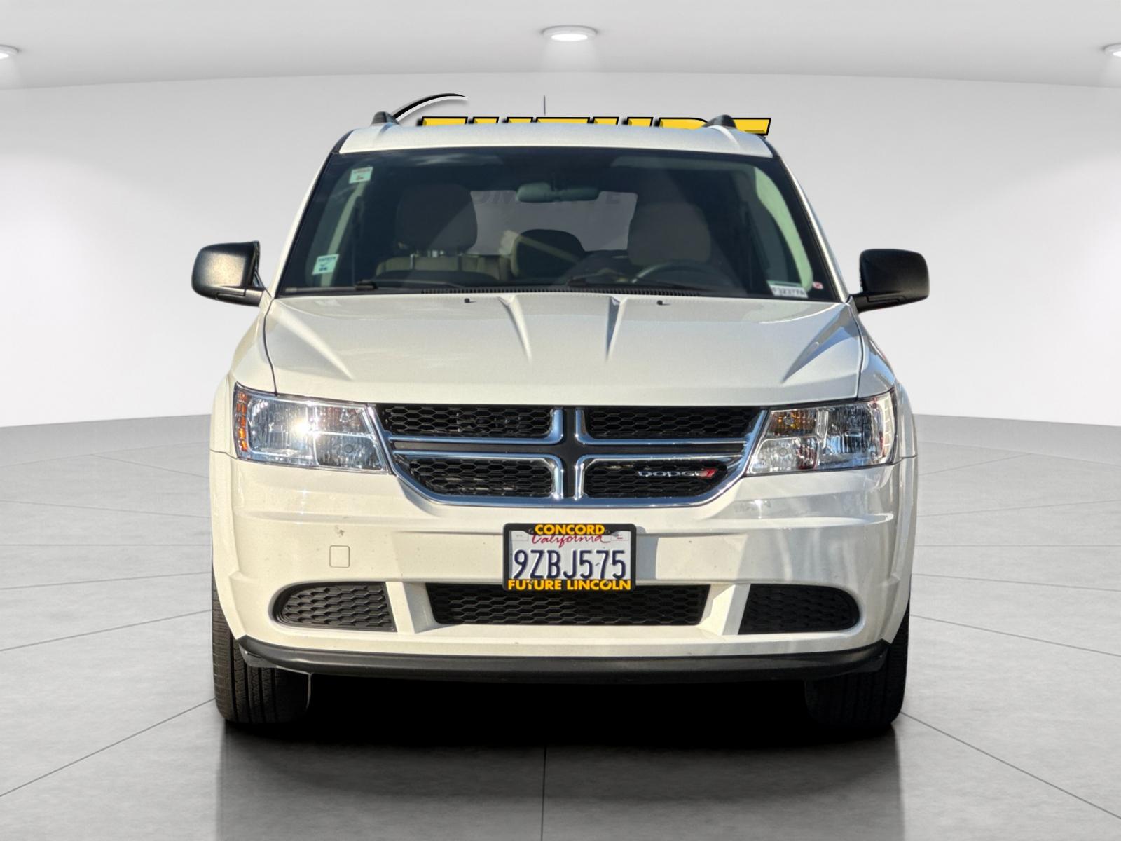 Used 2017 White Dodge SE image 8
