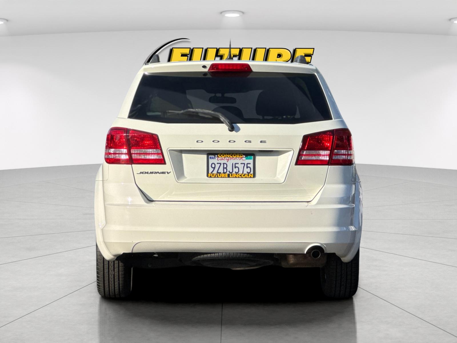Used 2017 White Dodge SE image 4