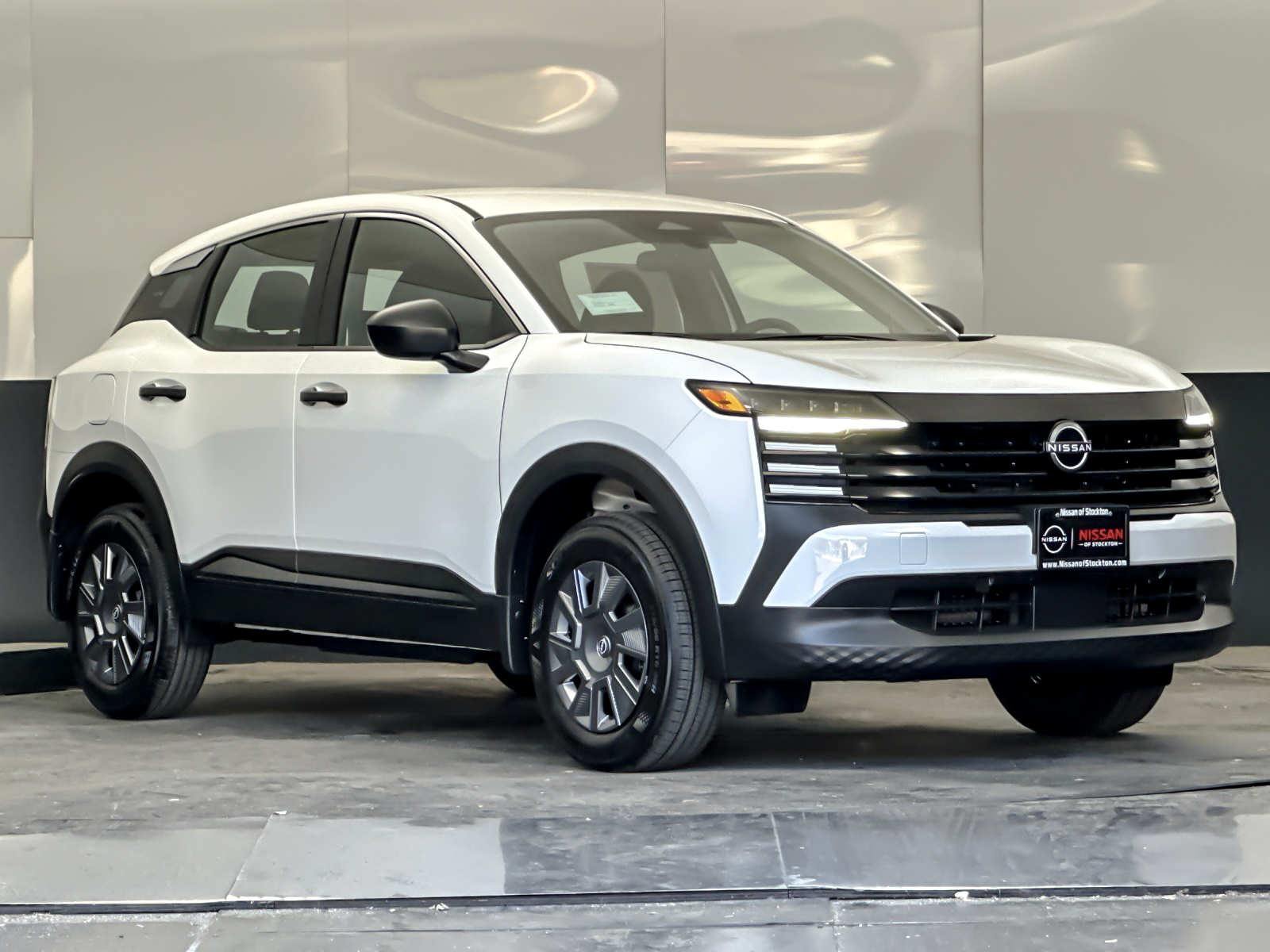 2027 Nissan KICKS