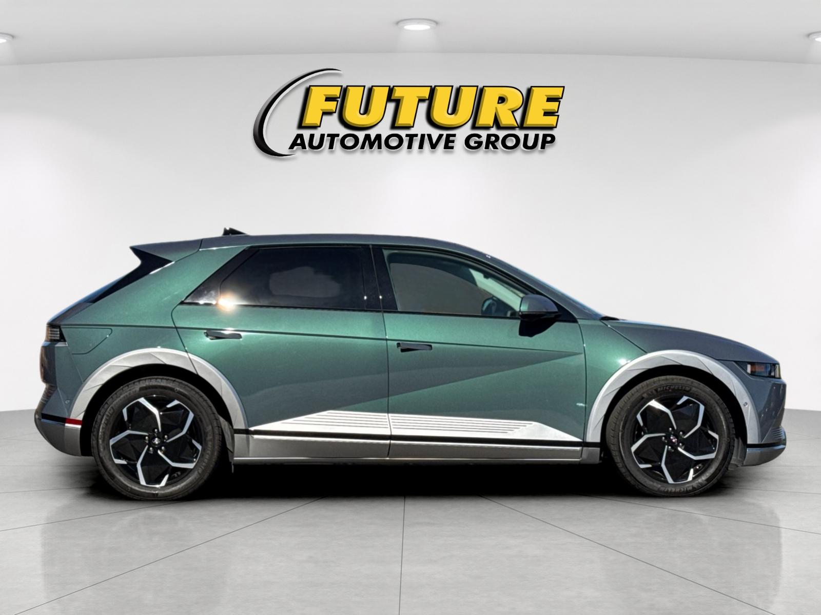 Certified Used 2024 Green Hyundai Limited image 2