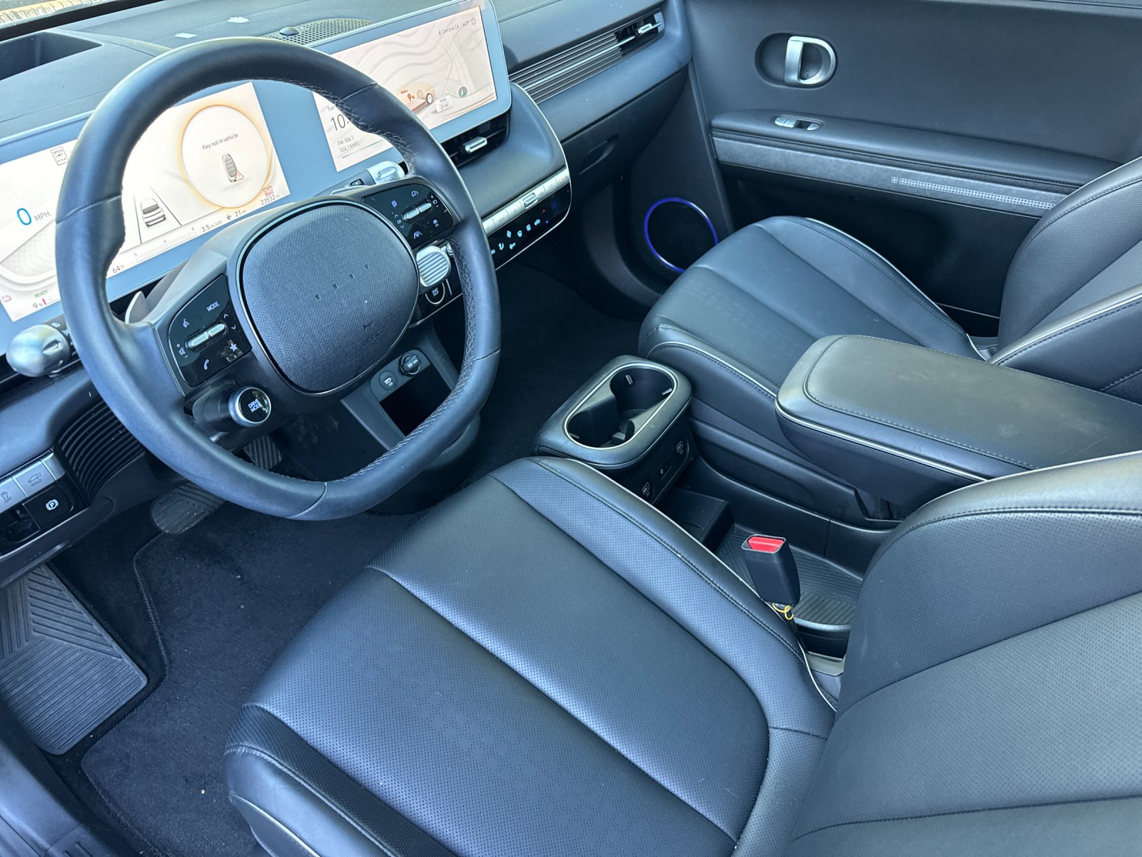 Certified Used 2024 Green Hyundai Limited image 9