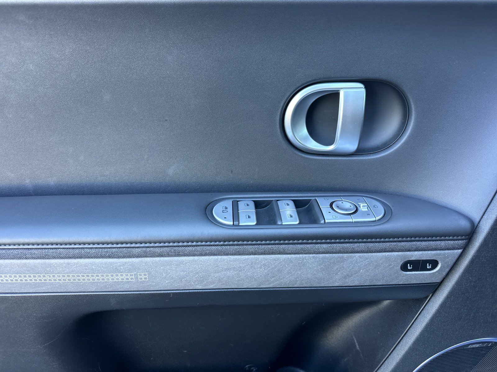 Certified Used 2024 Green Hyundai Limited image 10