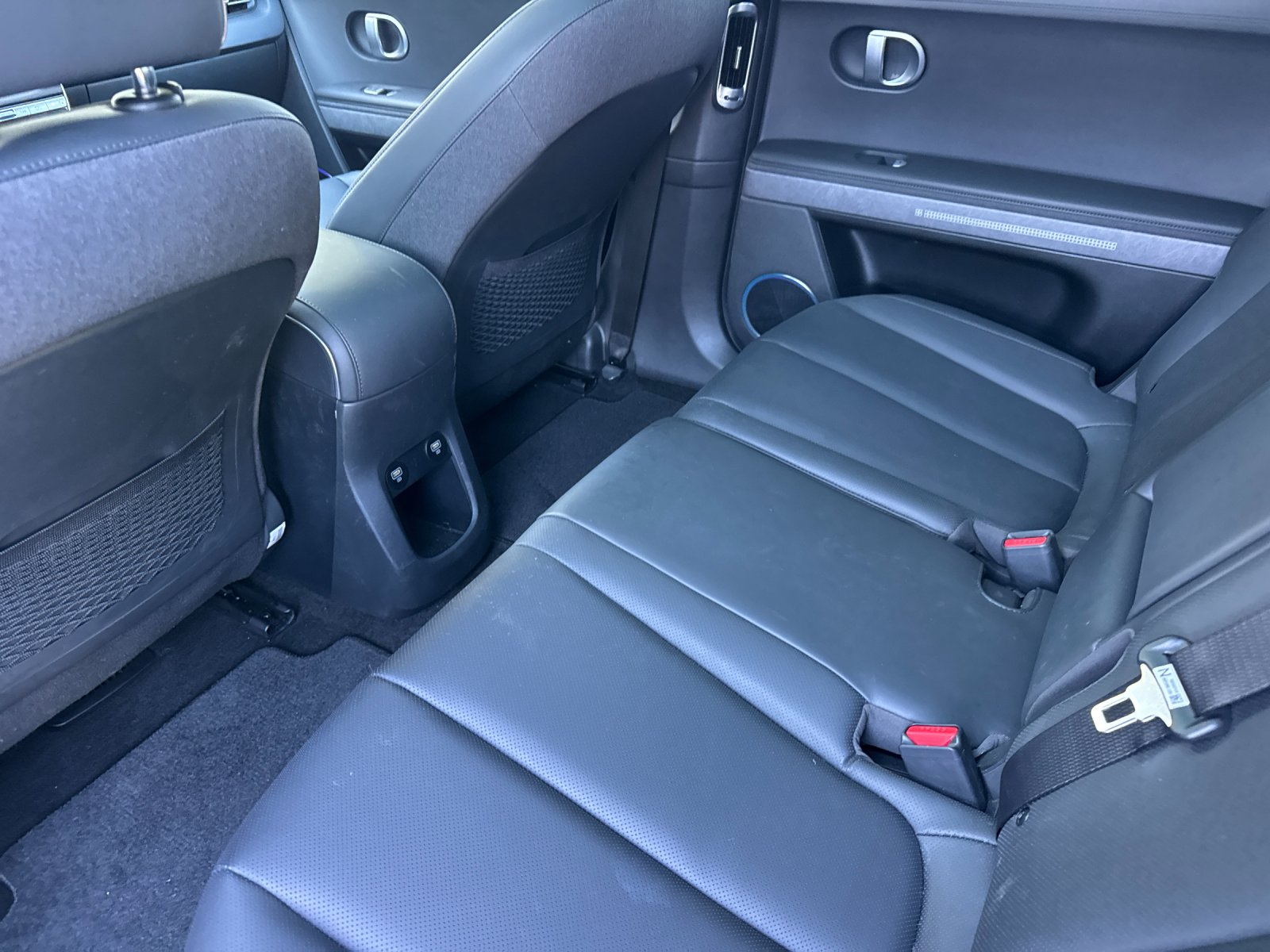 Certified Used 2024 Green Hyundai Limited image 11
