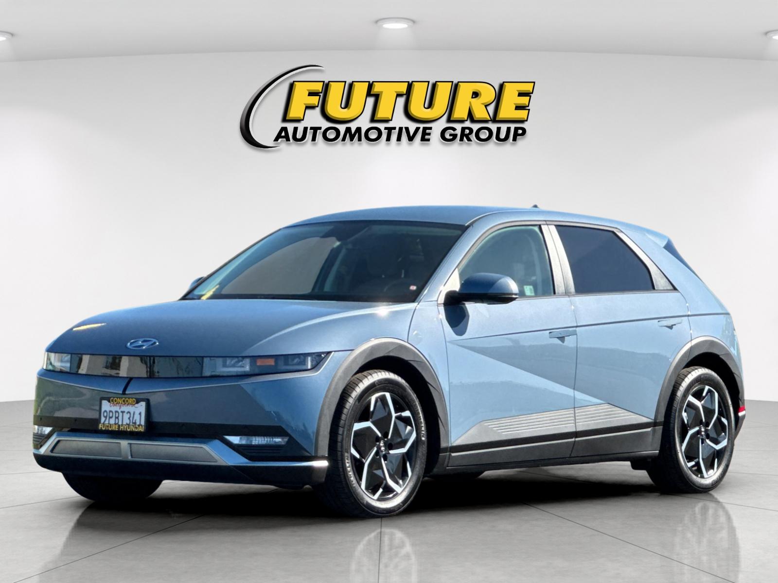 Certified Used 2024 Blue Hyundai SEL image 7