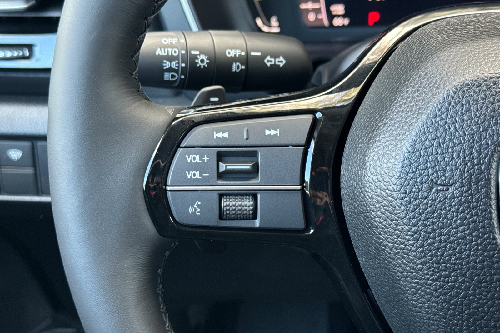 New 2026 Sonic Gray Pearl Honda AWD Elite image 30