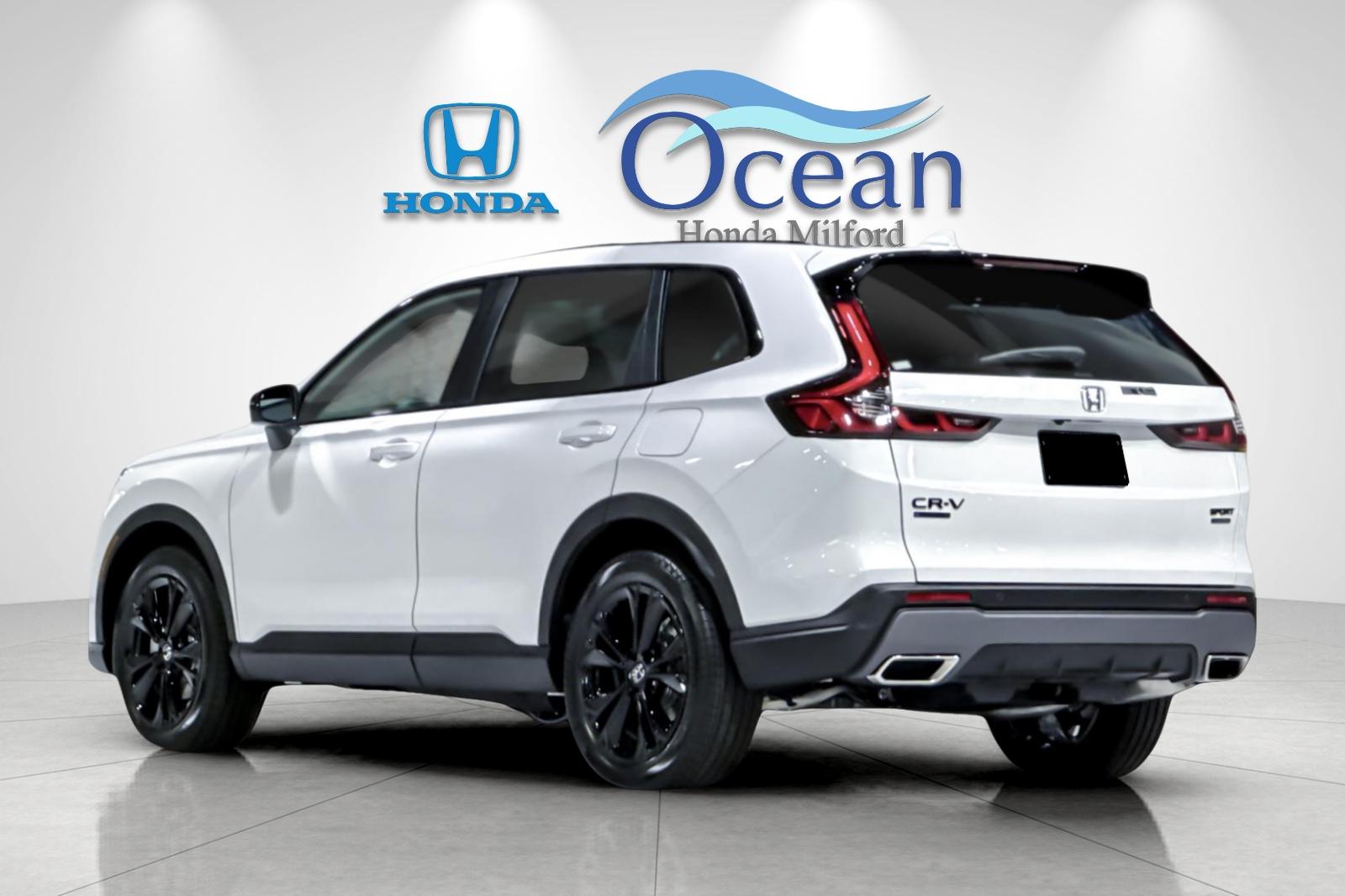 New 2027 Solar Silver Metallic Honda Sport Touring image 3