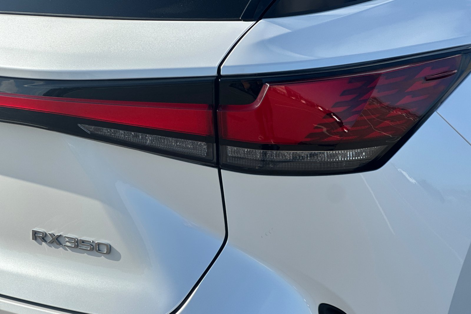Used 2024 White Lexus 350 Premium Plus image 26