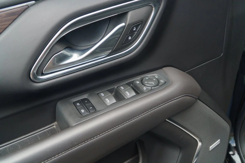 Used 2023 Black Chevrolet LT image 16
