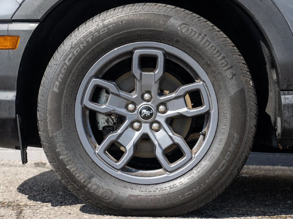 Used 2024 Gray Metallic Ford Big Bend image 12