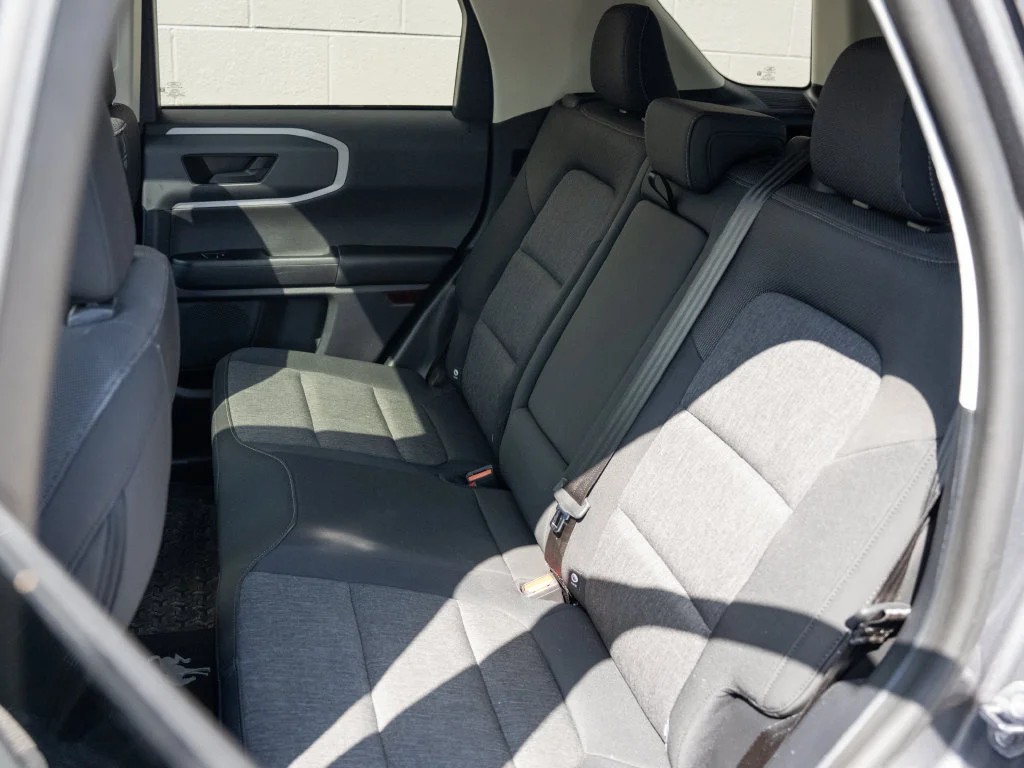 Used 2024 Gray Metallic Ford Big Bend image 18