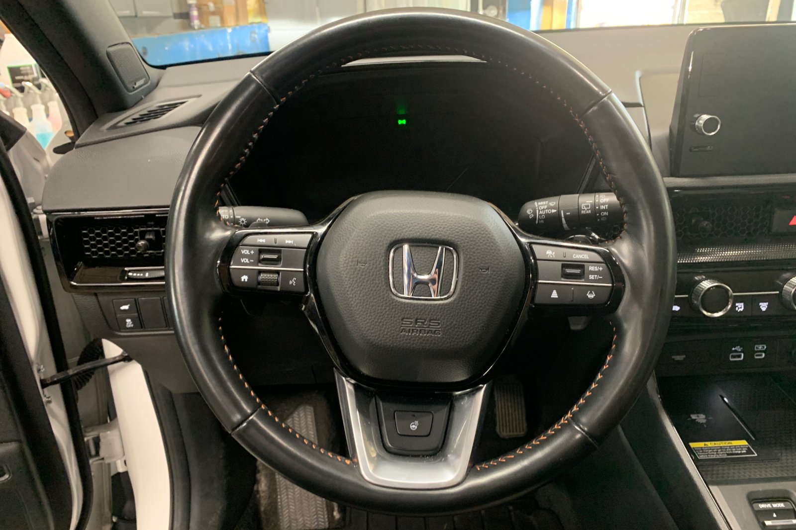 Certified Used 2025 Platinum White Pearl Honda HYBRID AWD SP TRG image 27