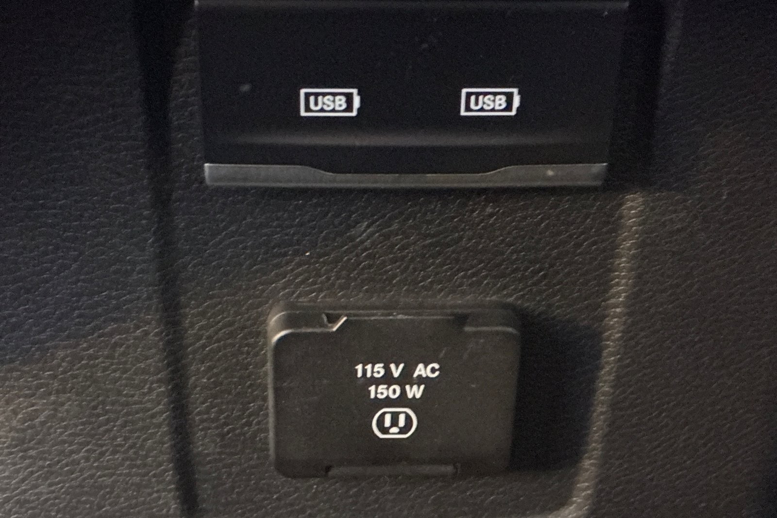 Used 2022 Black Clearcoat Jeep Unlimited Sahara Altitude image 19