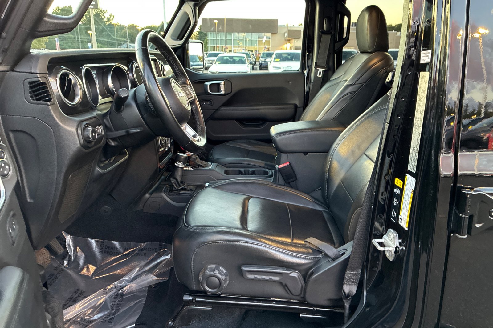 Used 2022 Black Clearcoat Jeep Unlimited Sahara Altitude image 11