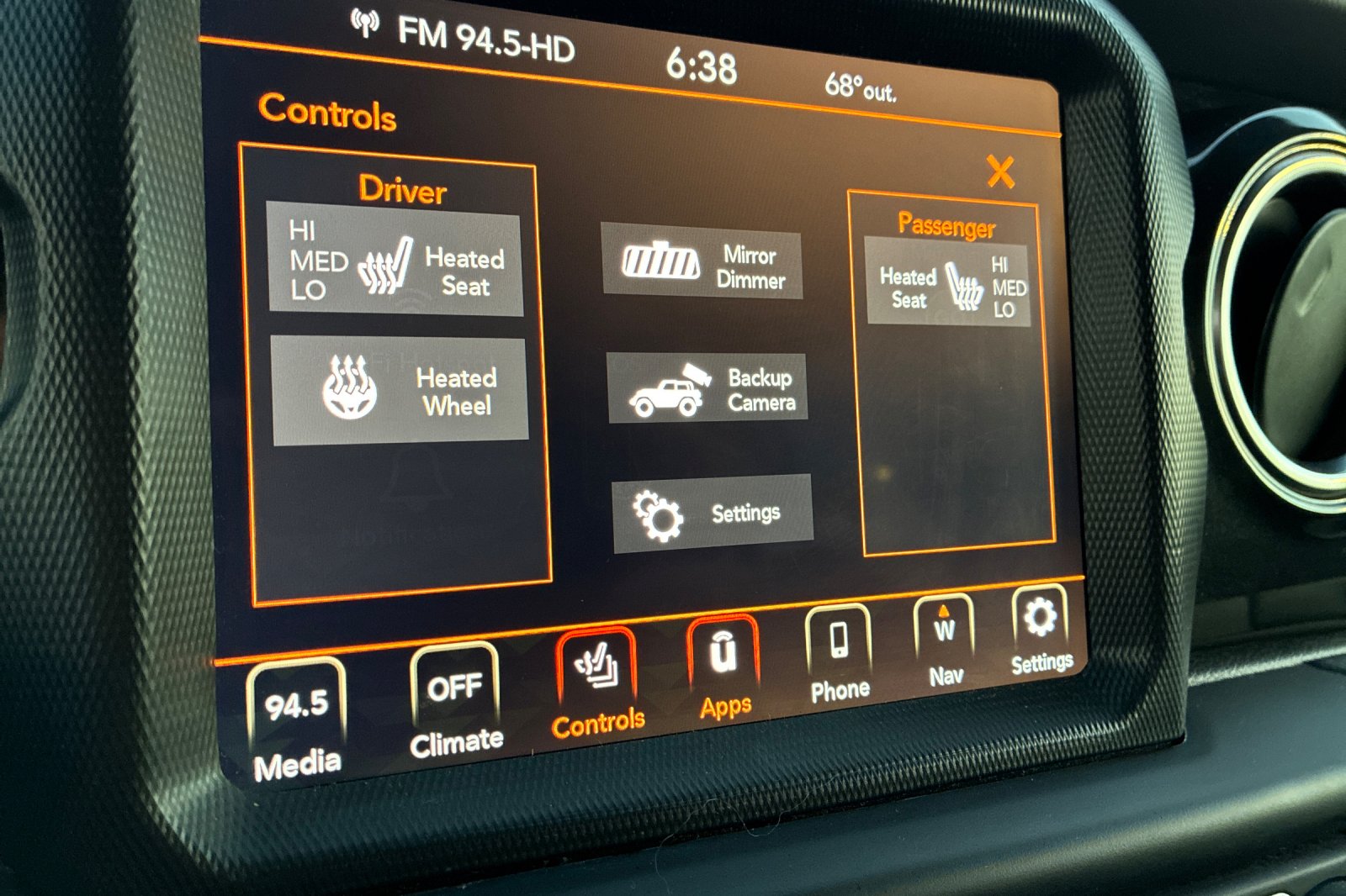 Used 2022 Black Clearcoat Jeep Unlimited Sahara Altitude image 39