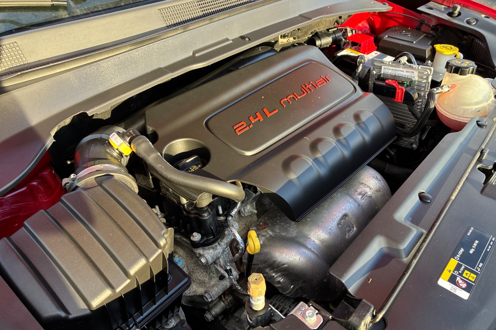 Used 2022 Redline Pearlcoat Jeep Limited image 45