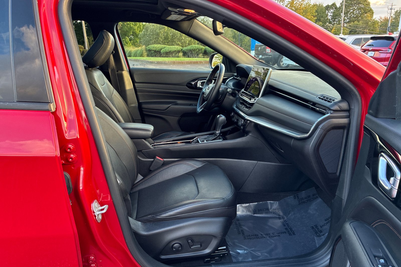 Used 2022 Redline Pearlcoat Jeep Limited image 22