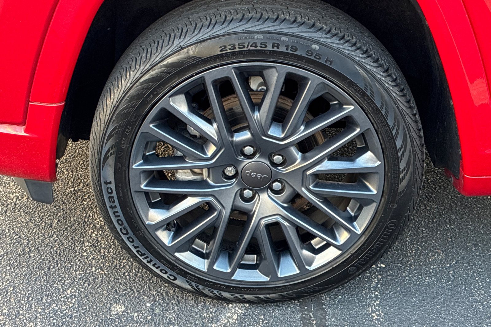 Used 2022 Redline Pearlcoat Jeep Limited image 43
