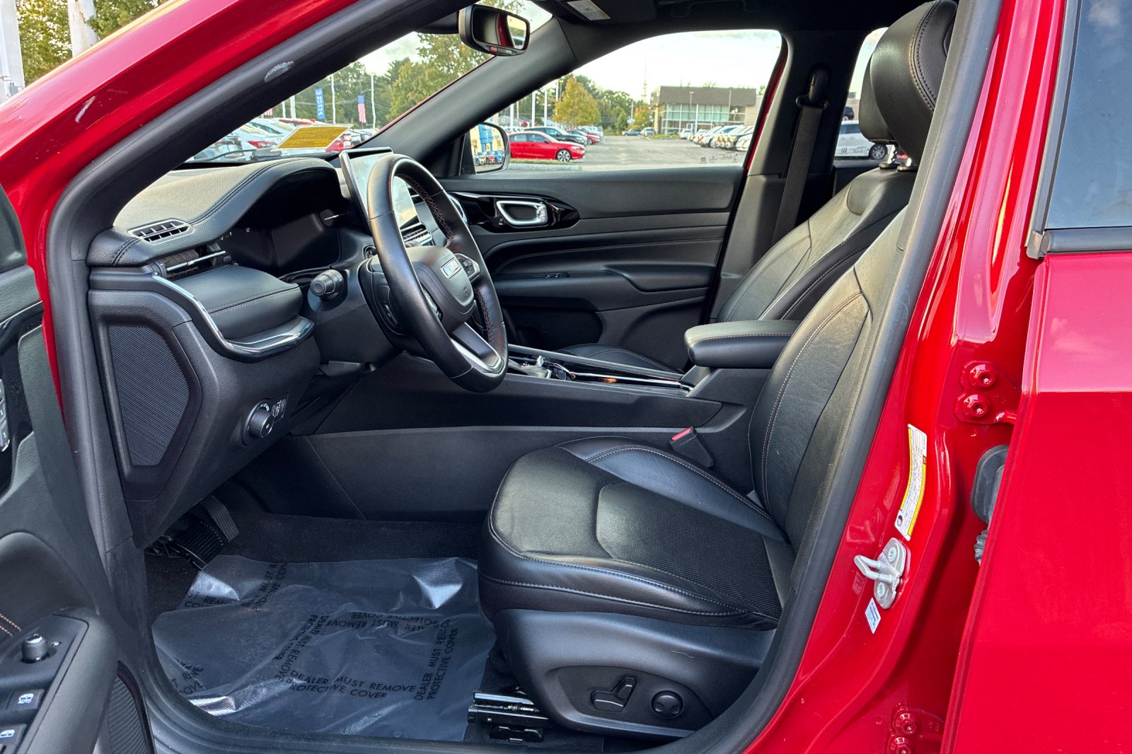 Used 2022 Redline Pearlcoat Jeep Limited image 11