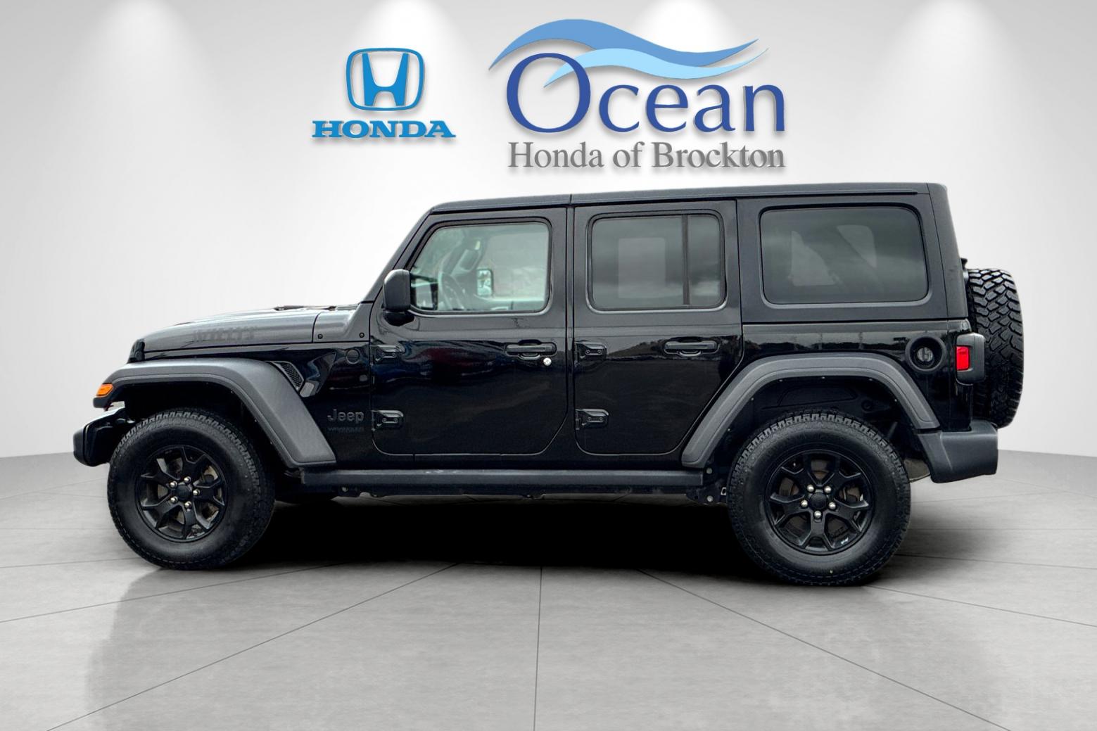 Used 2022 Black Clearcoat Jeep Unlimited Willys image 6