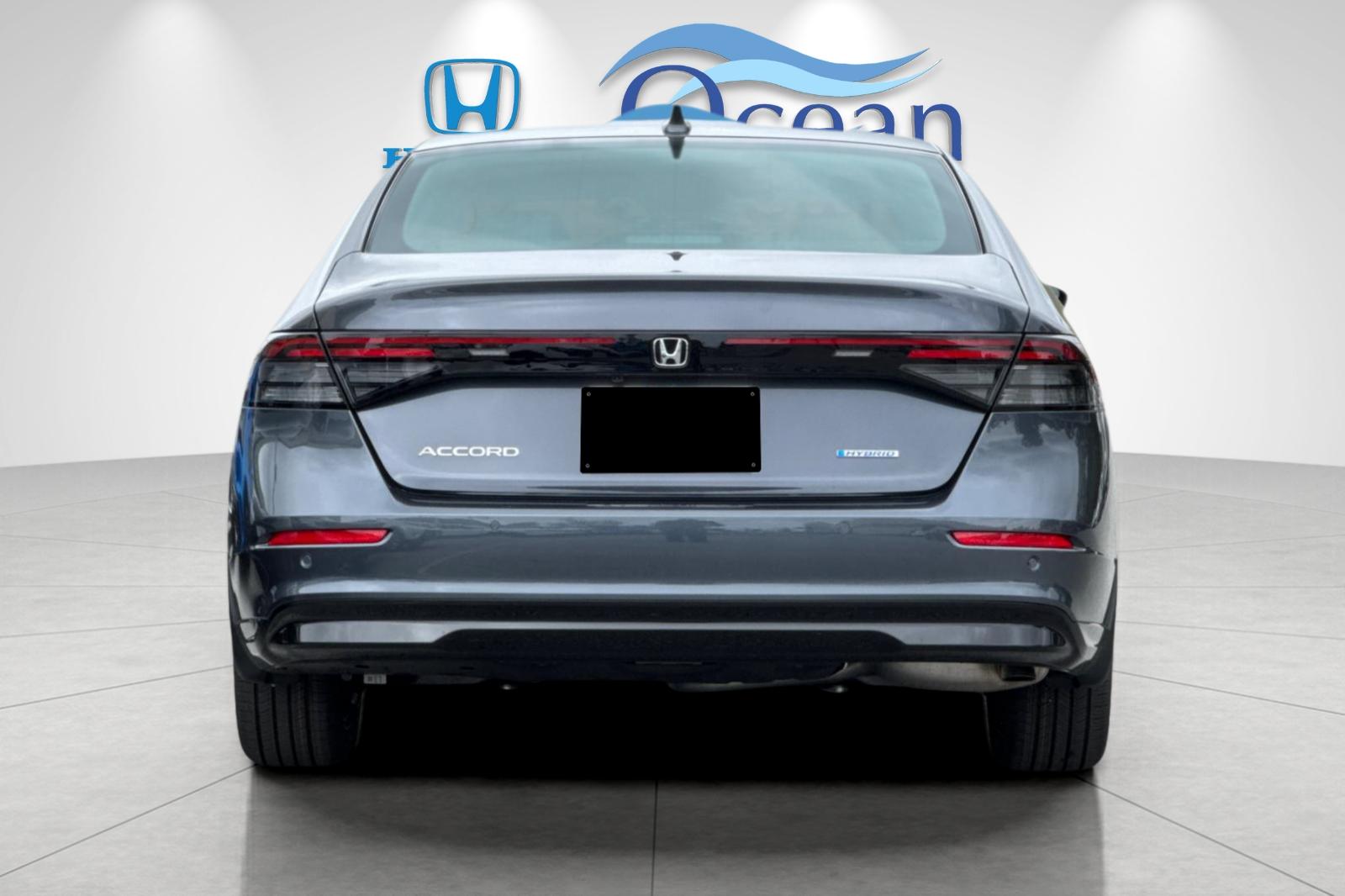 New 2026 Meteorite Gray Metallic Honda EX-L image 4