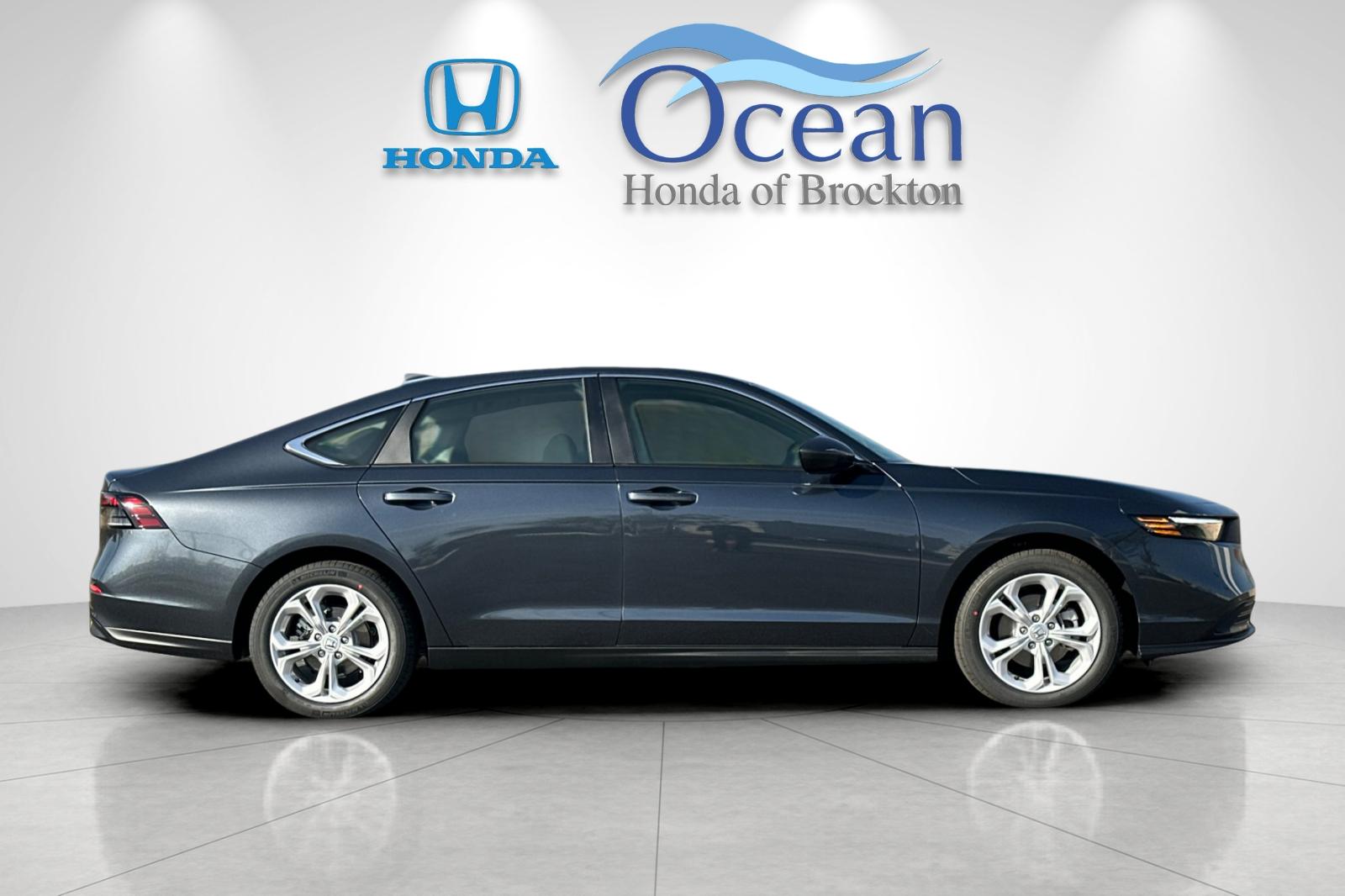 New 2026 Meteorite Gray Metallic Honda LX image 6