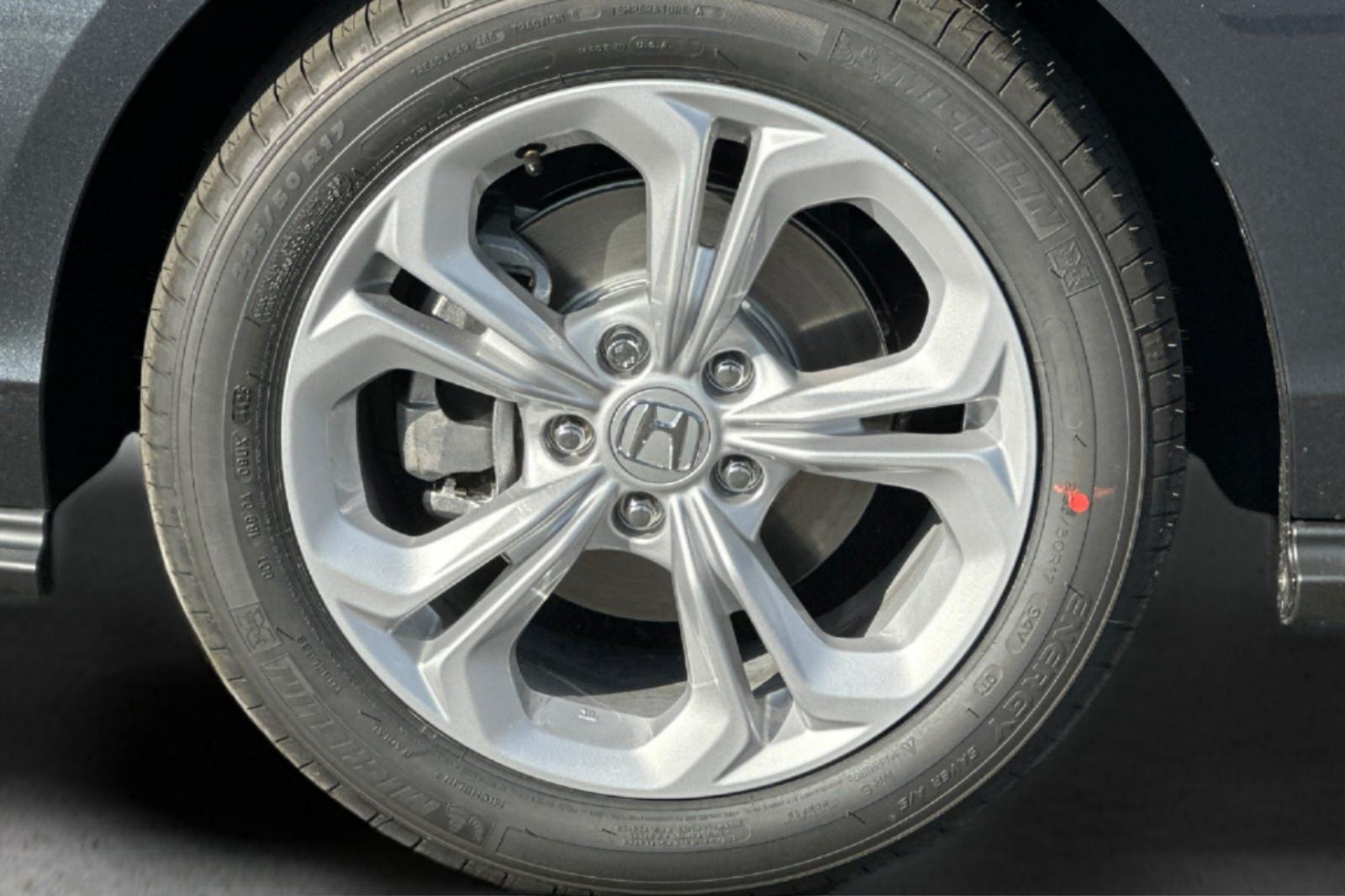 New 2026 Meteorite Gray Metallic Honda LX image 31