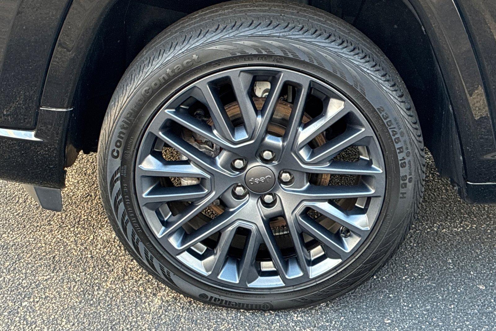 Used 2022 Diamond Black Jeep High Altitude image 43