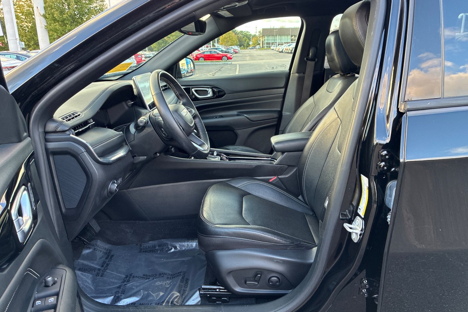 Used 2022 Diamond Black Jeep High Altitude image 11