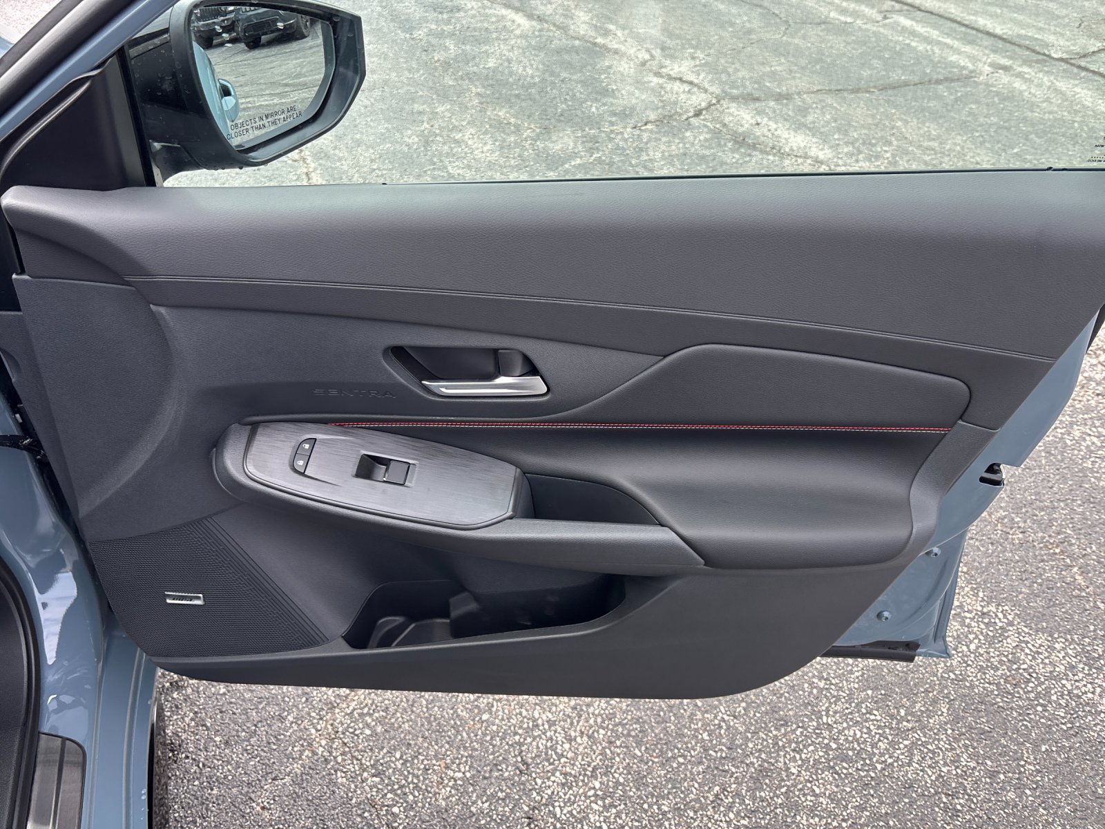 New 2027 Atlantic Gray Metallic / Super Black Two-tone Nissan SR Midnight Edition image 18