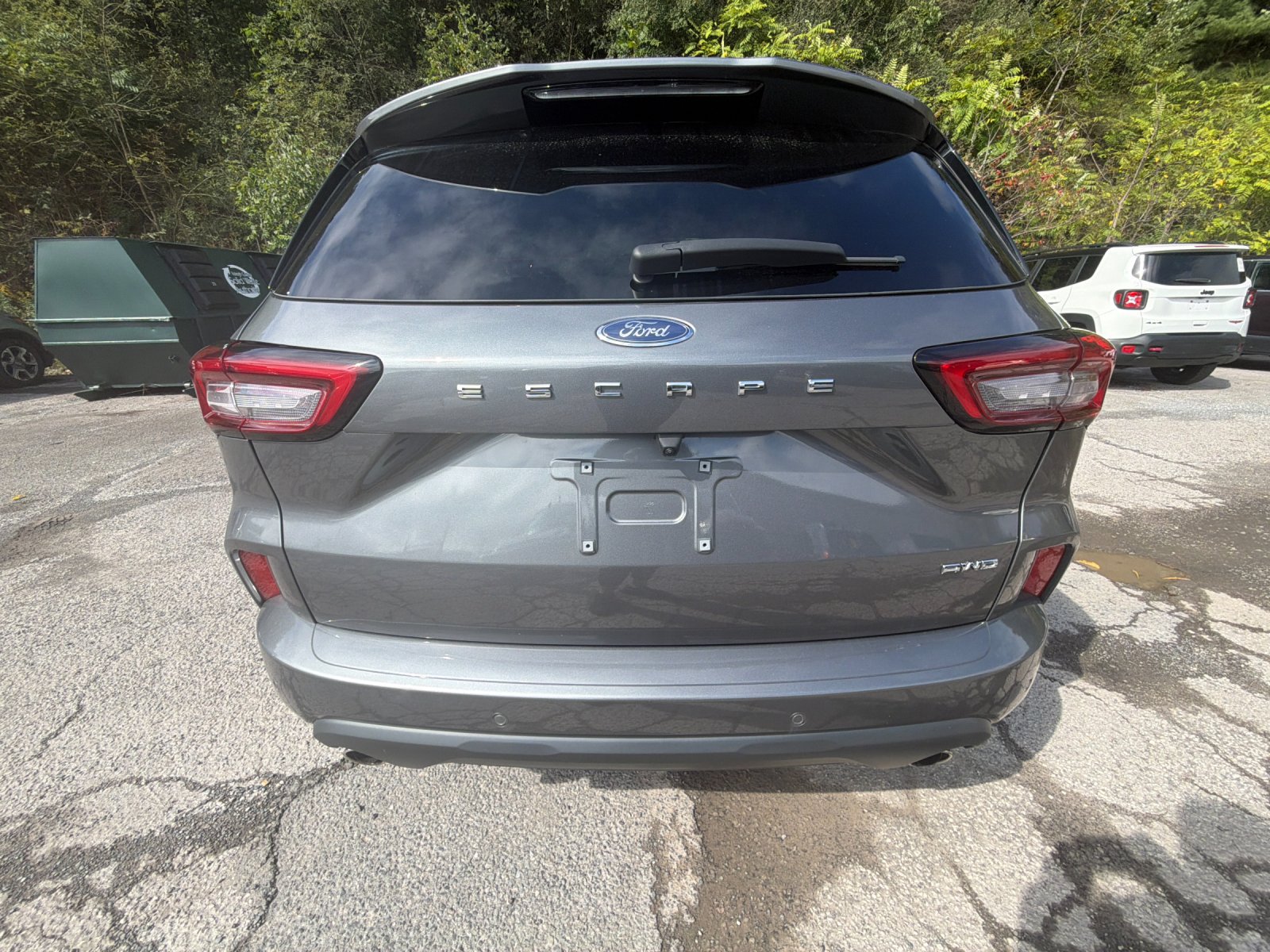 Used 2024 Gray Metallic Ford ST-Line image 4