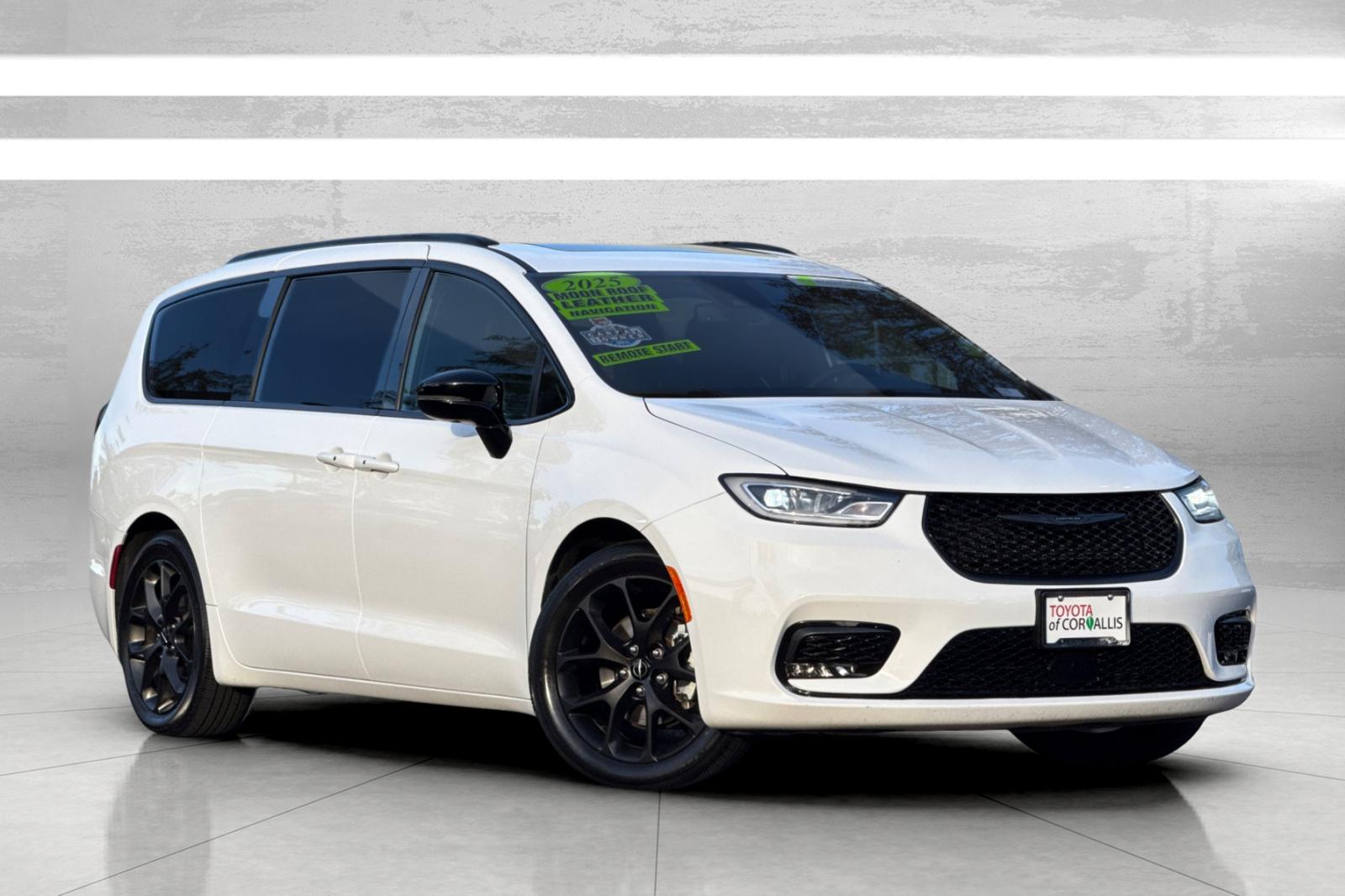 2025 Chrysler Pacifica Limited S