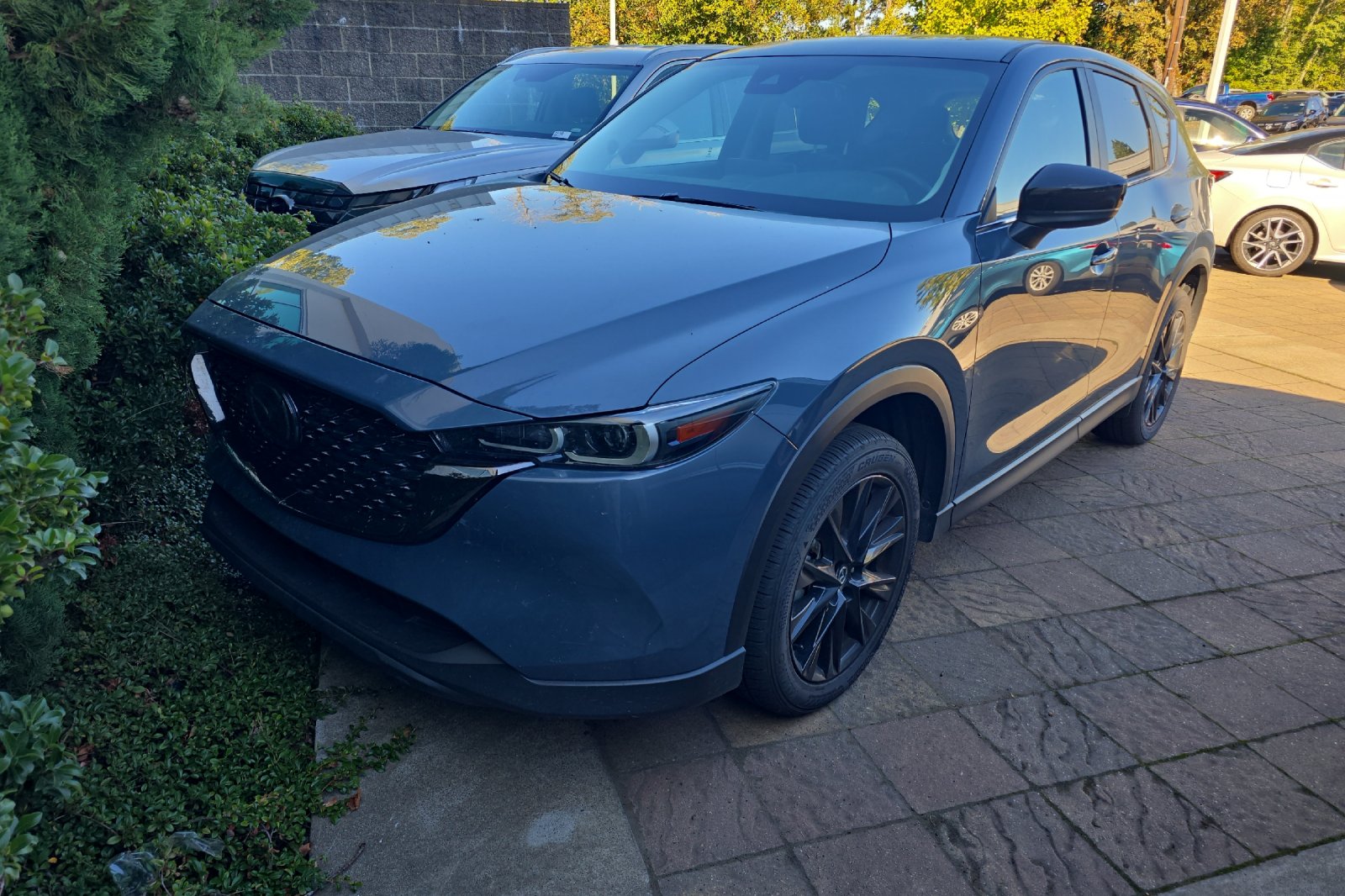 2025 Mazda CX-5 S Carbon Edition