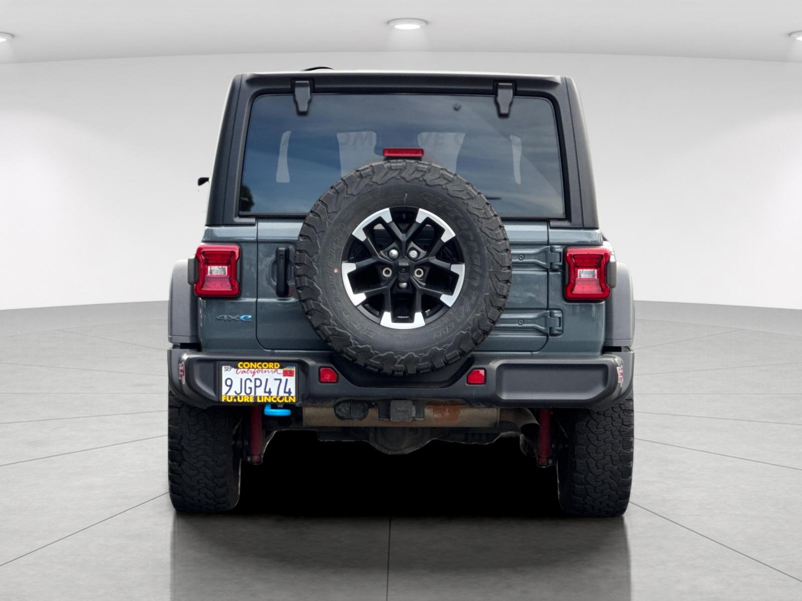 Used 2024 Gray Jeep Rubicon 4xe image 4