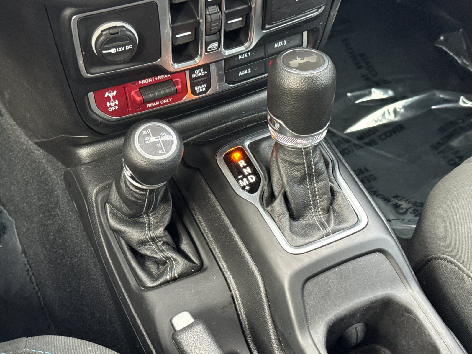 Used 2024 Gray Jeep Rubicon 4xe image 20