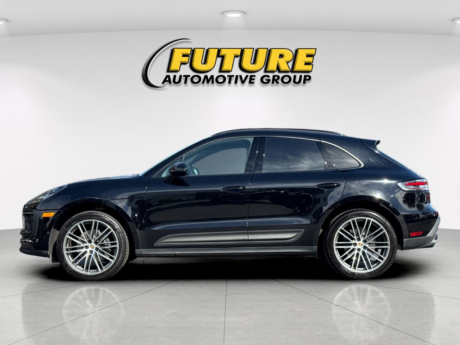 Used 2023 Black Porsche T image 6