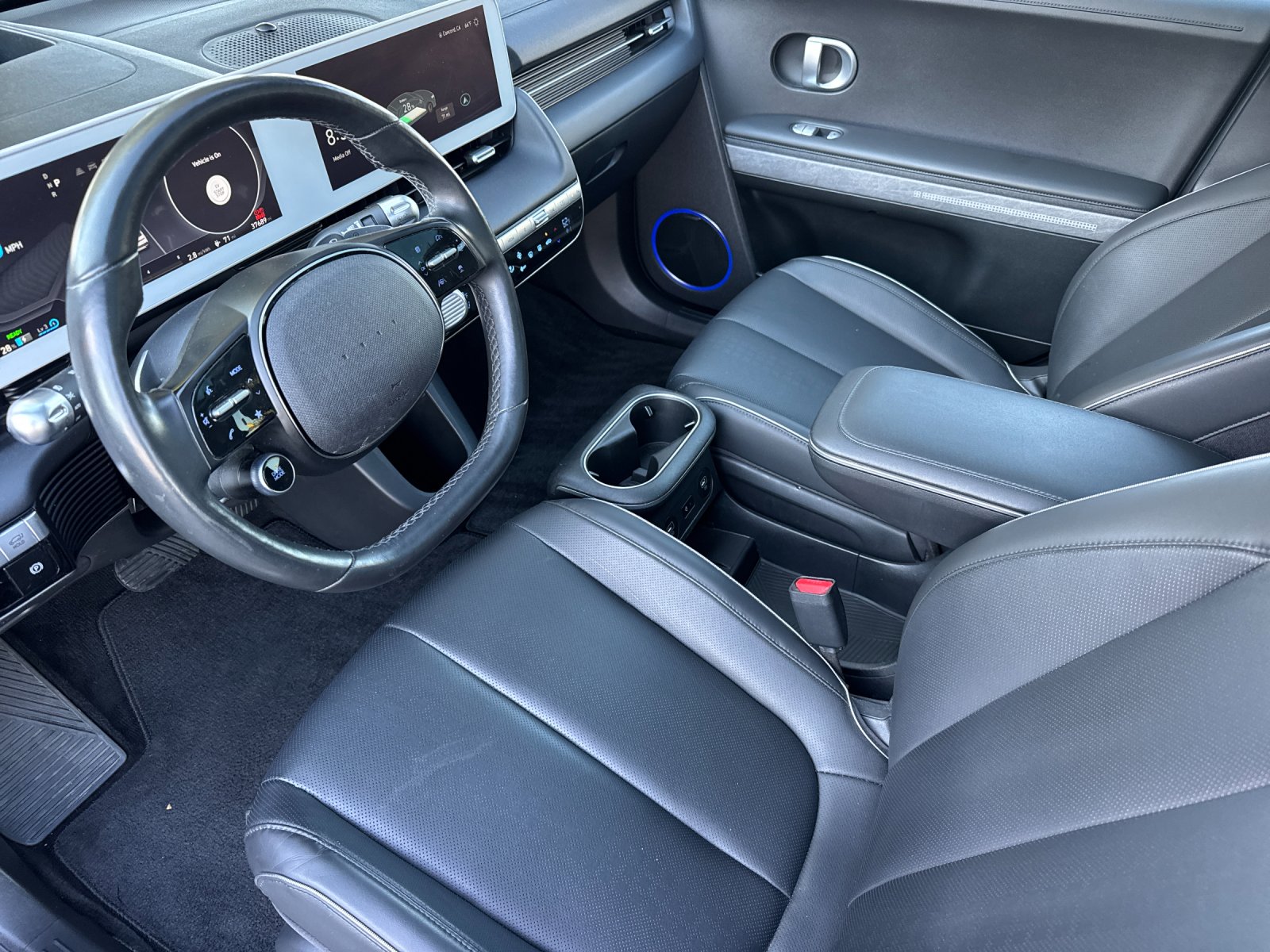 Certified Used 2024 Green Hyundai Limited image 9
