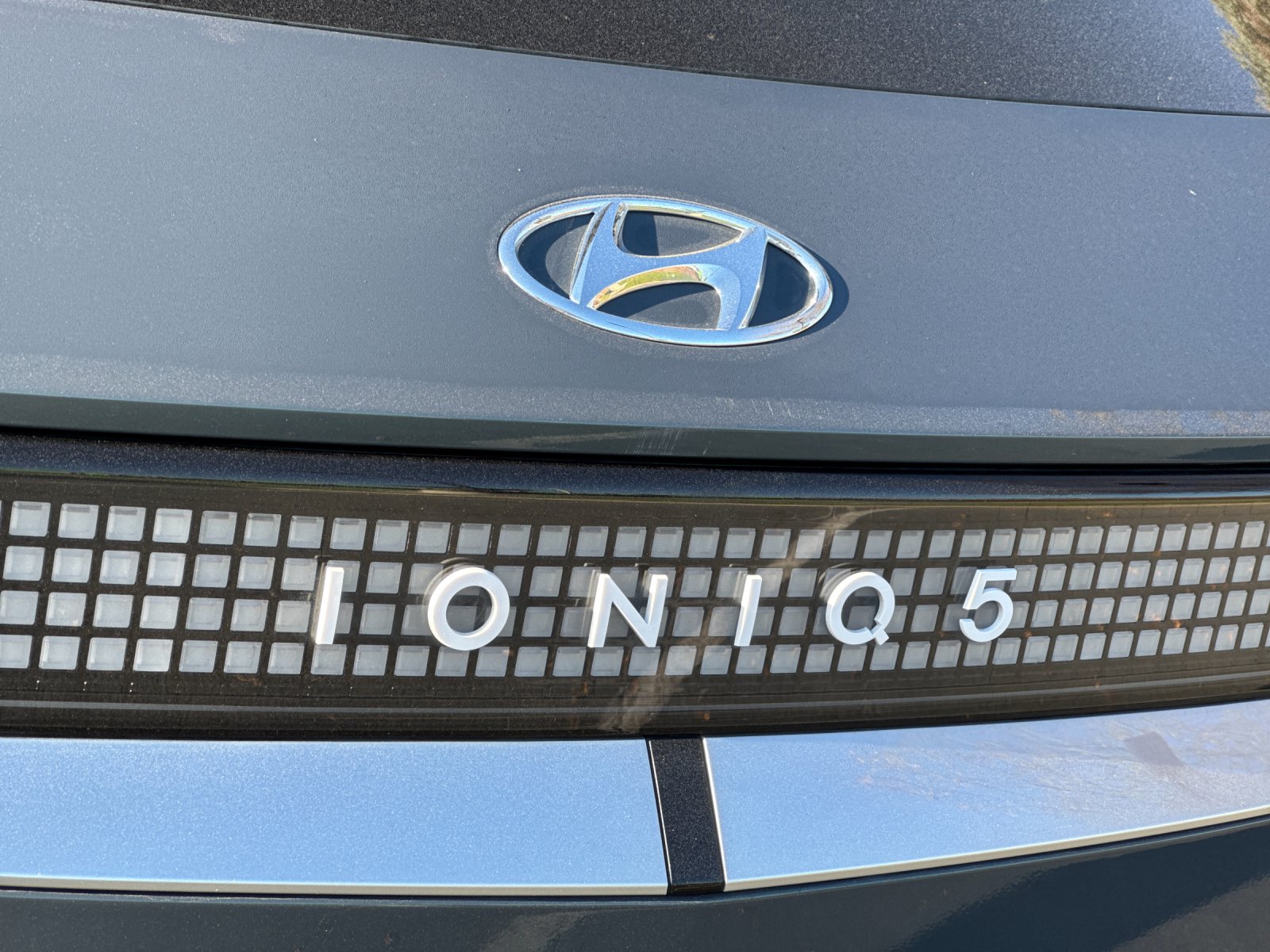 Certified Used 2024 Green Hyundai Limited image 26