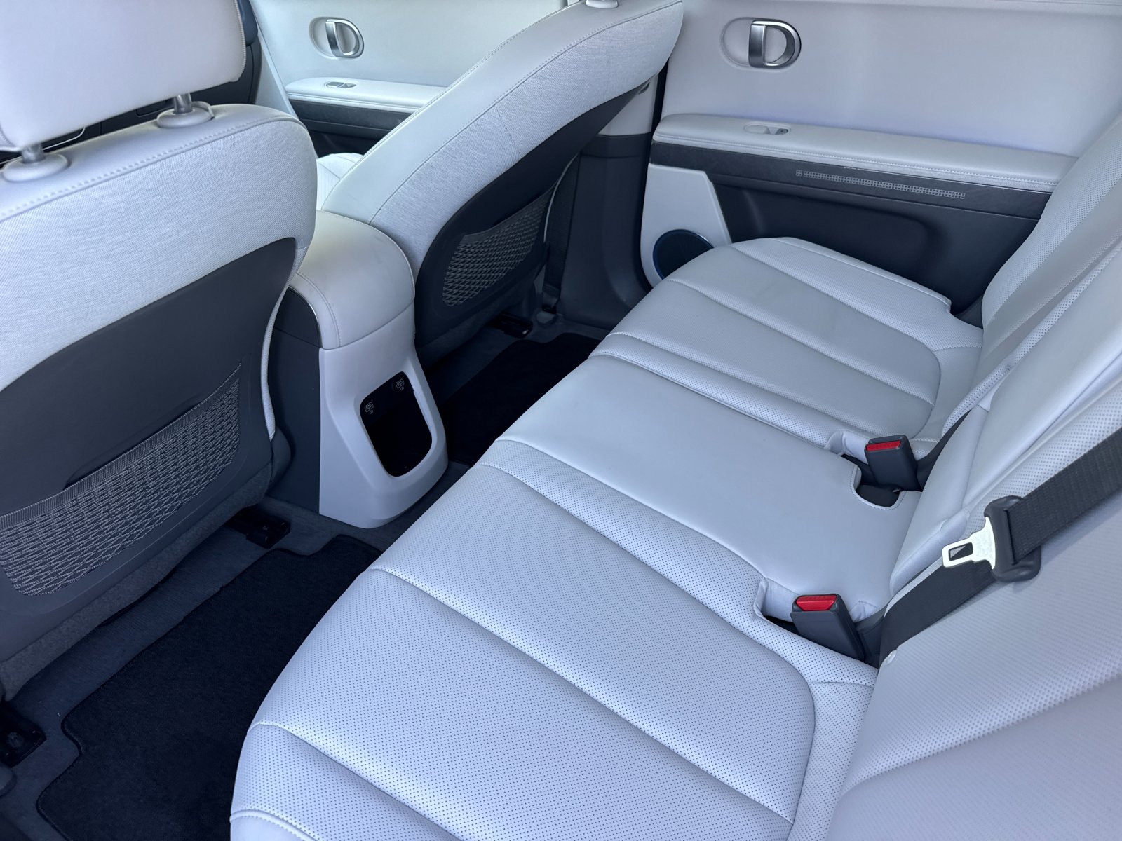 Used 2023 Blue Hyundai Limited image 11