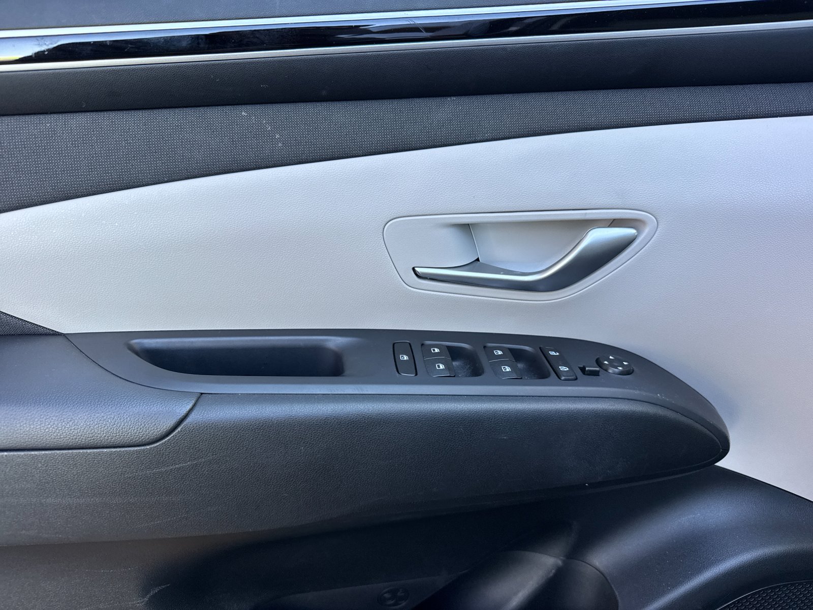 Certified Used 2024 Gray Hyundai SEL image 10