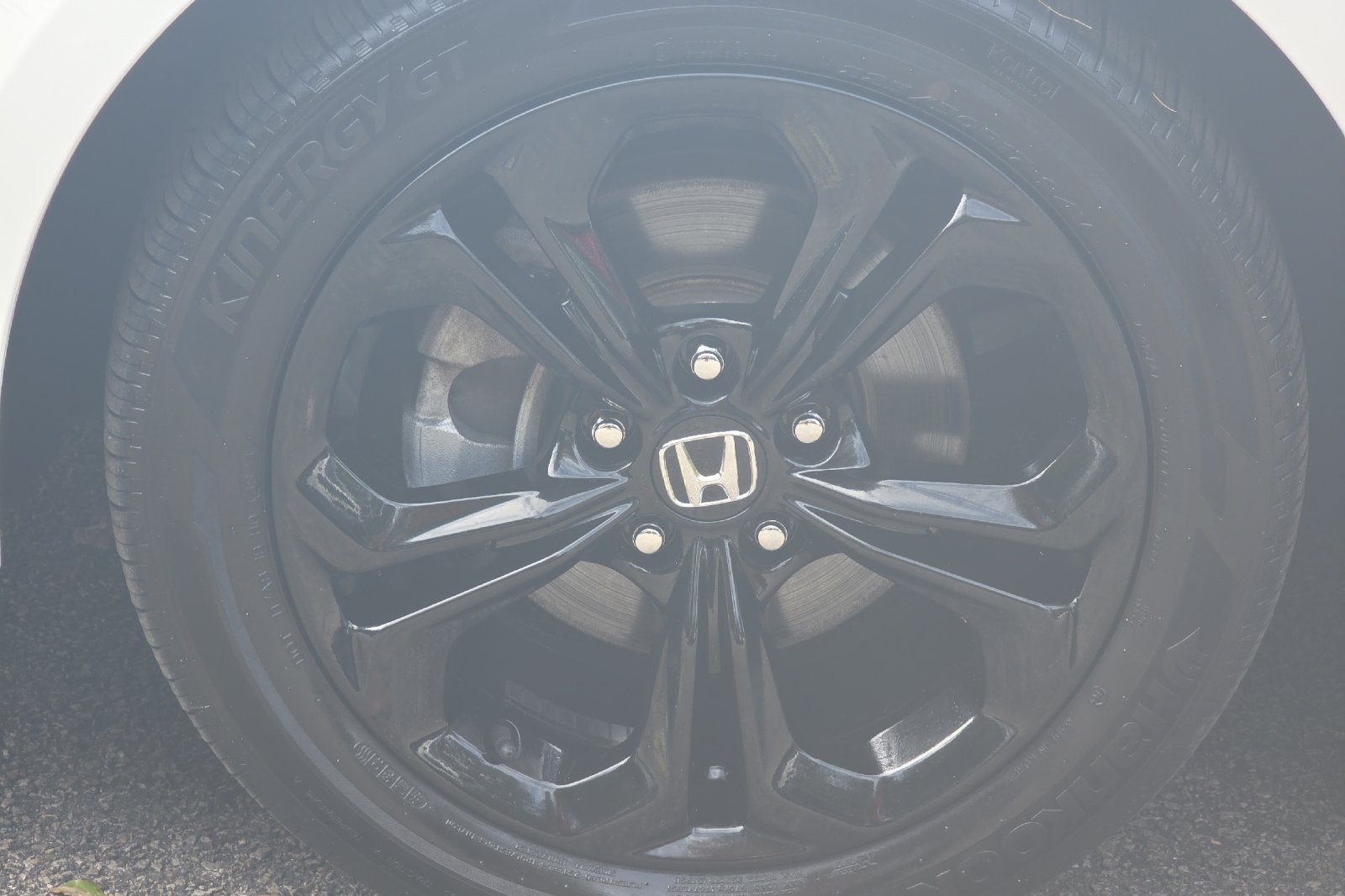 Used 2025 Platinum White Pearl Honda SE image 24