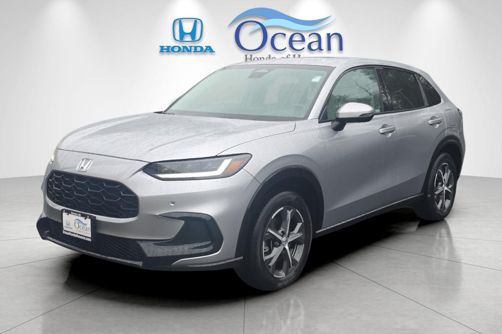 Used 2024 Lunar Silver Metallic Honda EX-L image 7