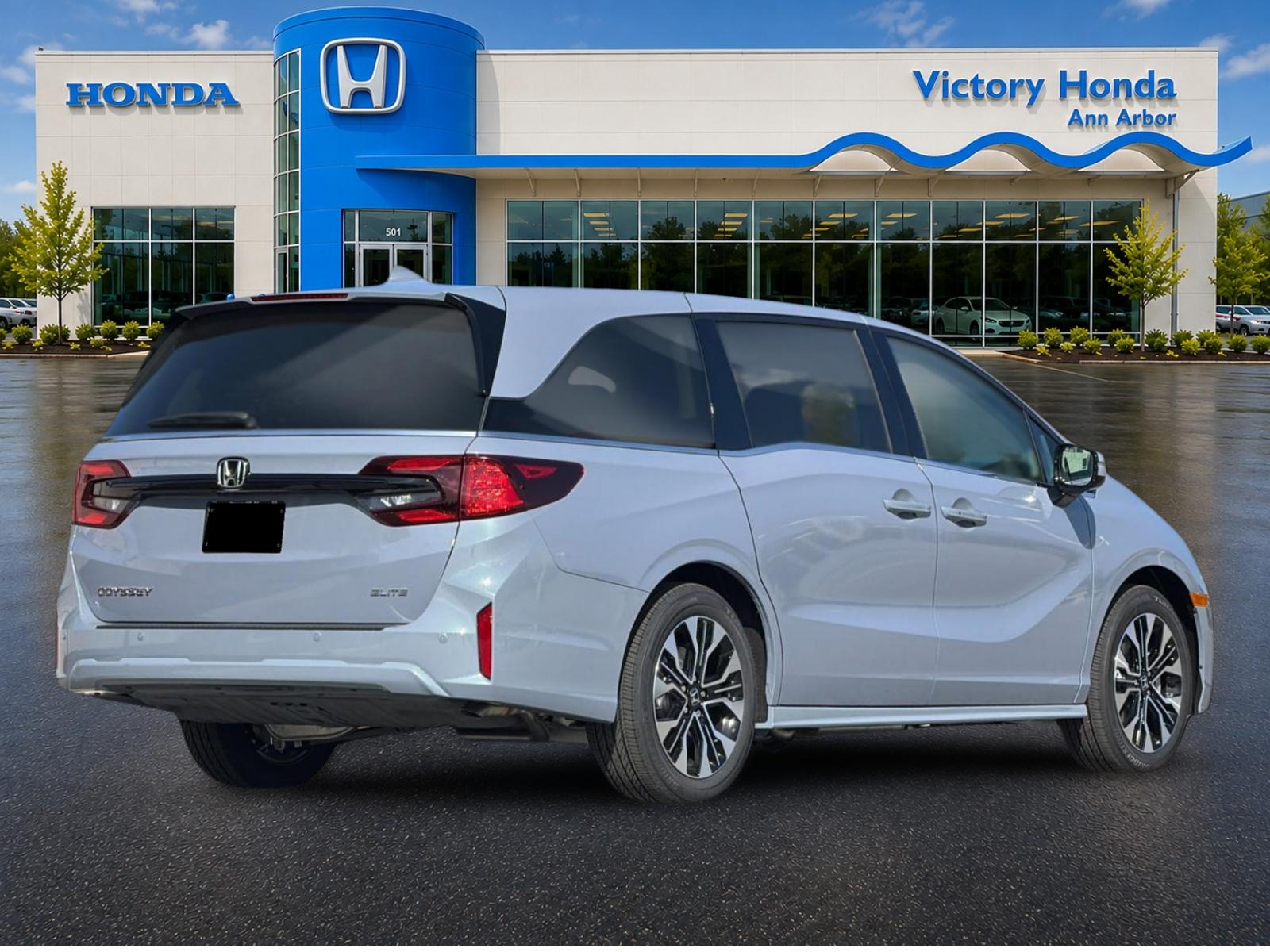 New 2027 Sonic Gray Pearl Honda Elite image 5