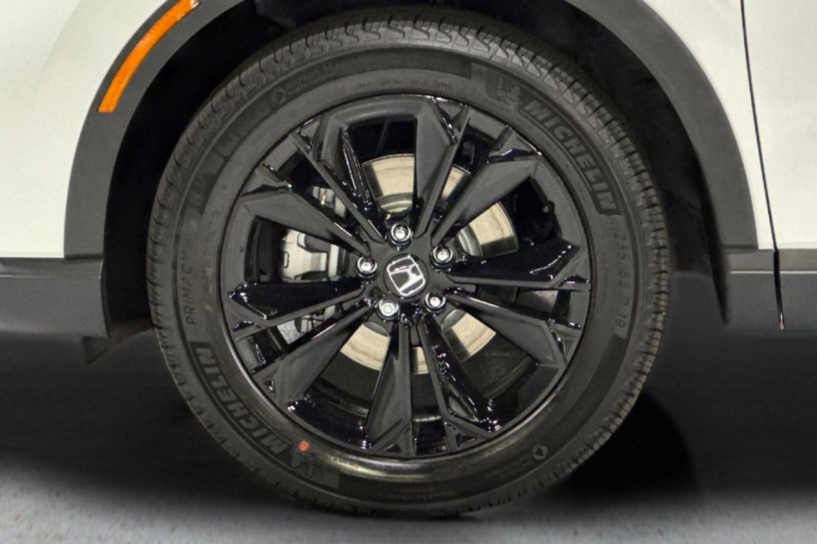 New 2027 Platinum White Pearl Honda Sport Touring Hybrid AWD image 25