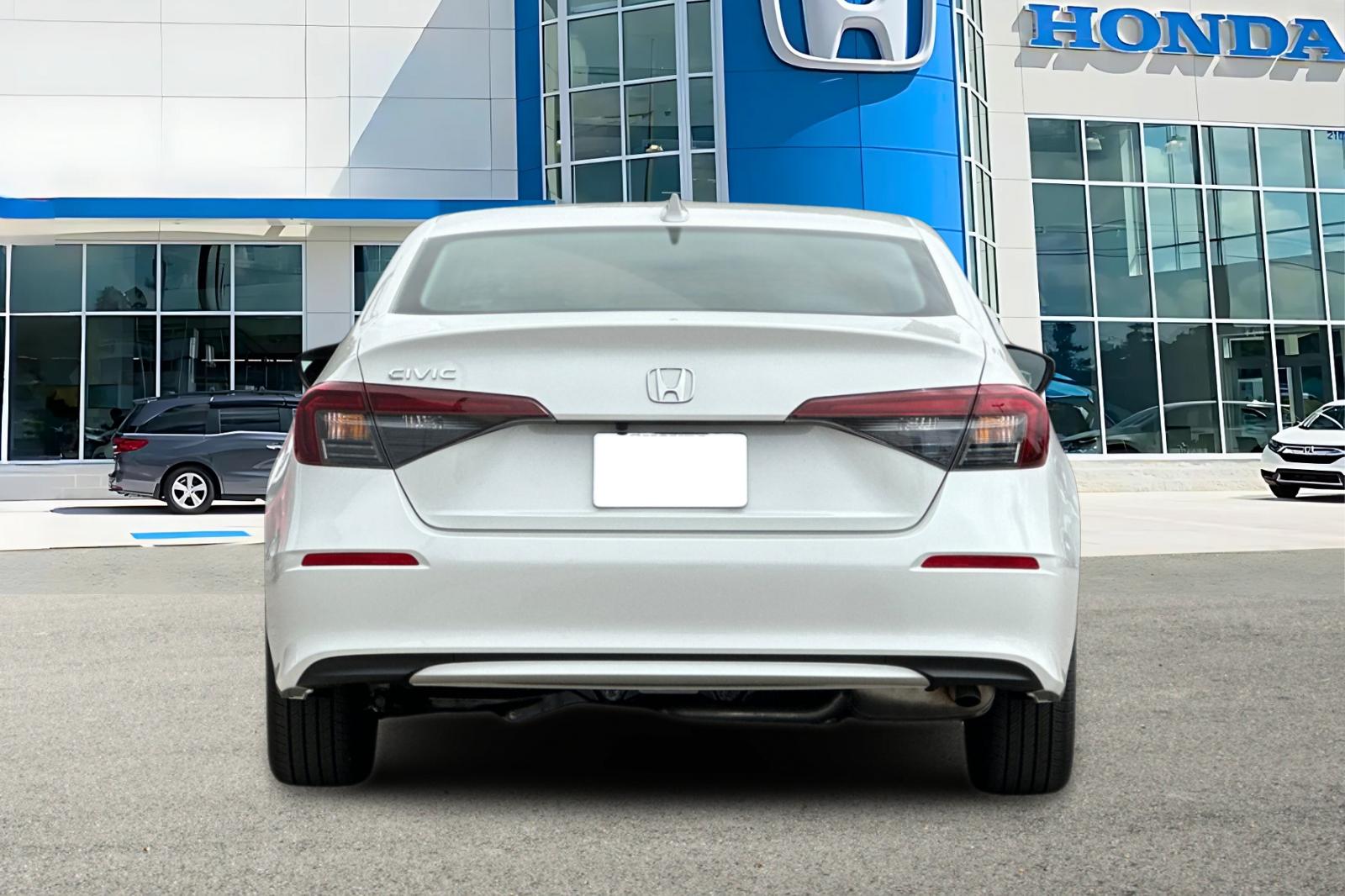 New 2026 Platinum White Pearl Honda 2WD LX image 4