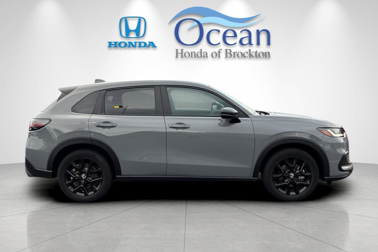 Used 2025 Urban Gray Pearl Honda Sport image 2